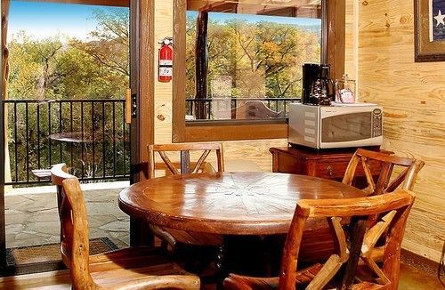 Hideout On The Horseshoe Hotel